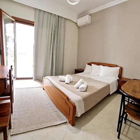 Paradosi Apartments Igoumenitsa Exterior photo